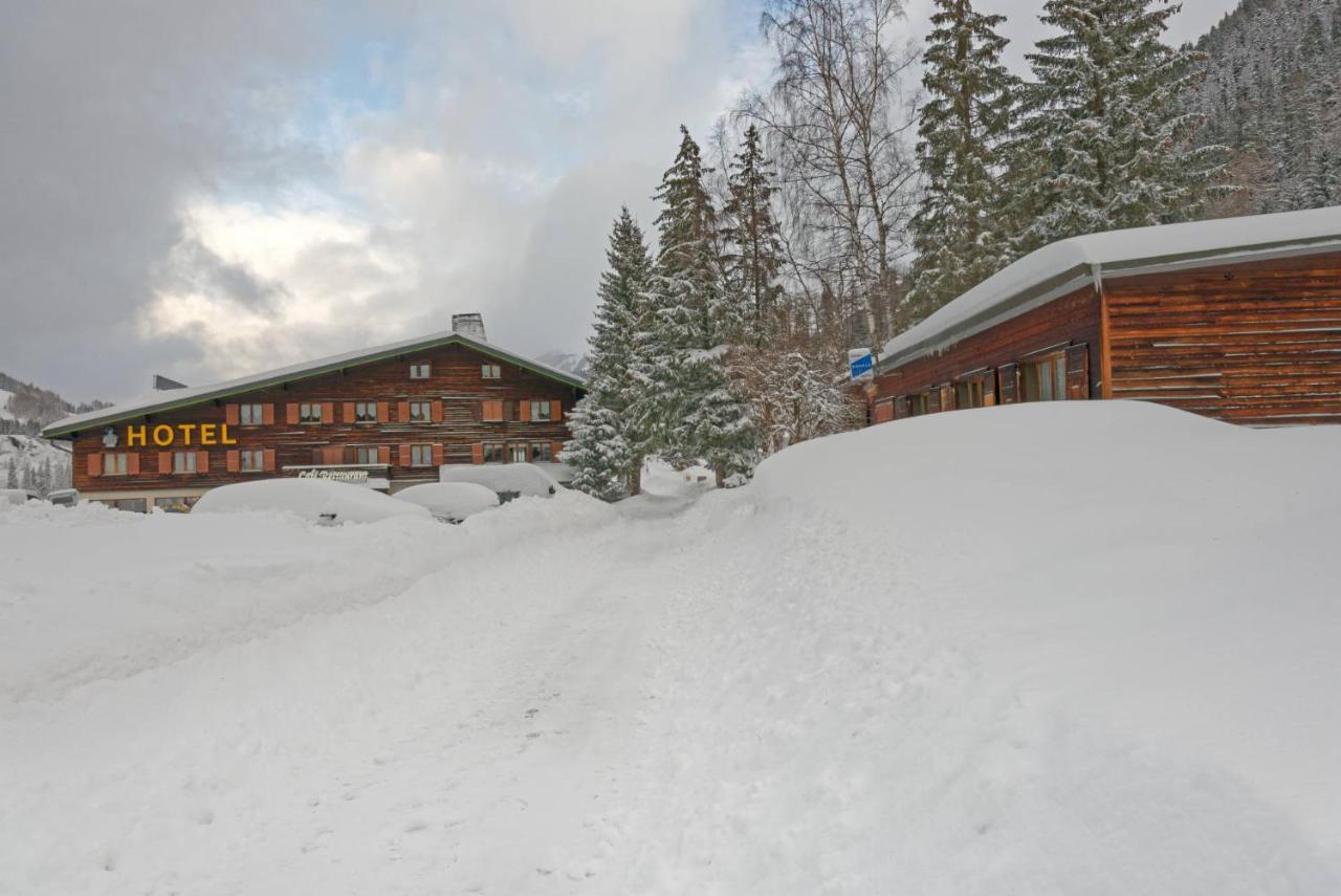 Motel Bivouac de Napoléon Bourg-Saint-Pierre Extérieur photo